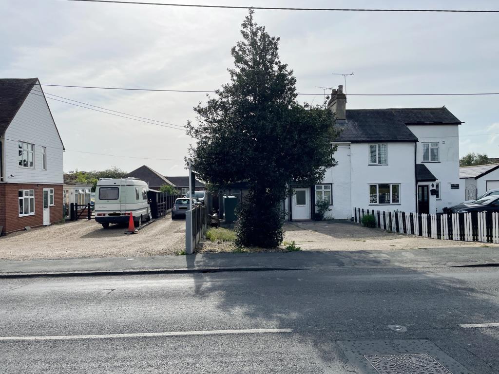Lot: 89 - FREEHOLD LAND WITH POTENTIAL -